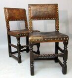 Antique_chairs_upholstered_in_Russian_leather